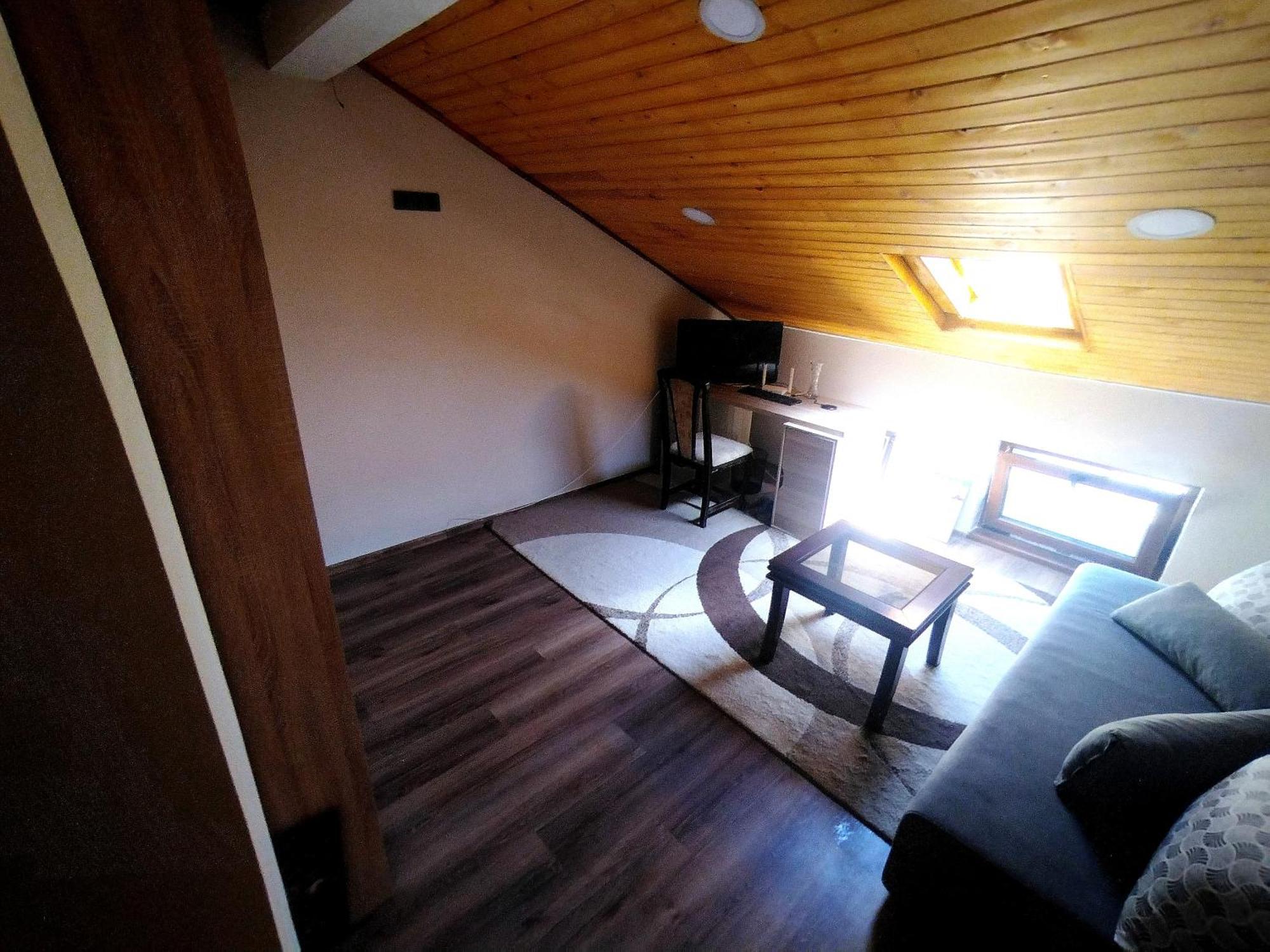 Low Budget Apartment With Breakfast #3 Warna Exterior foto