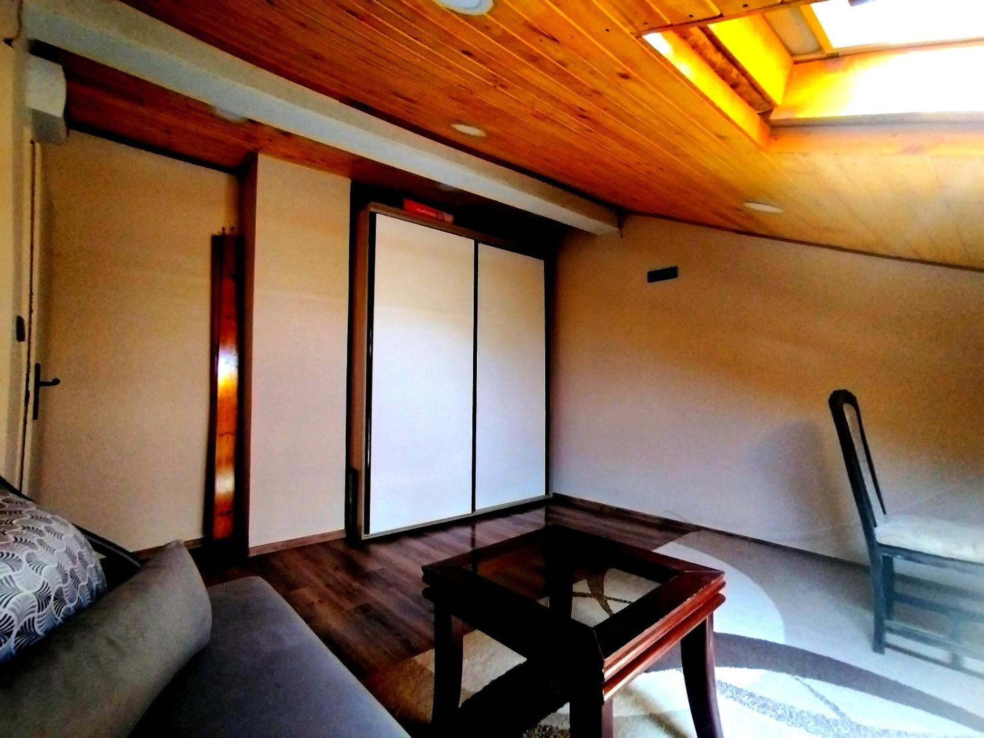 Low Budget Apartment With Breakfast #3 Warna Exterior foto