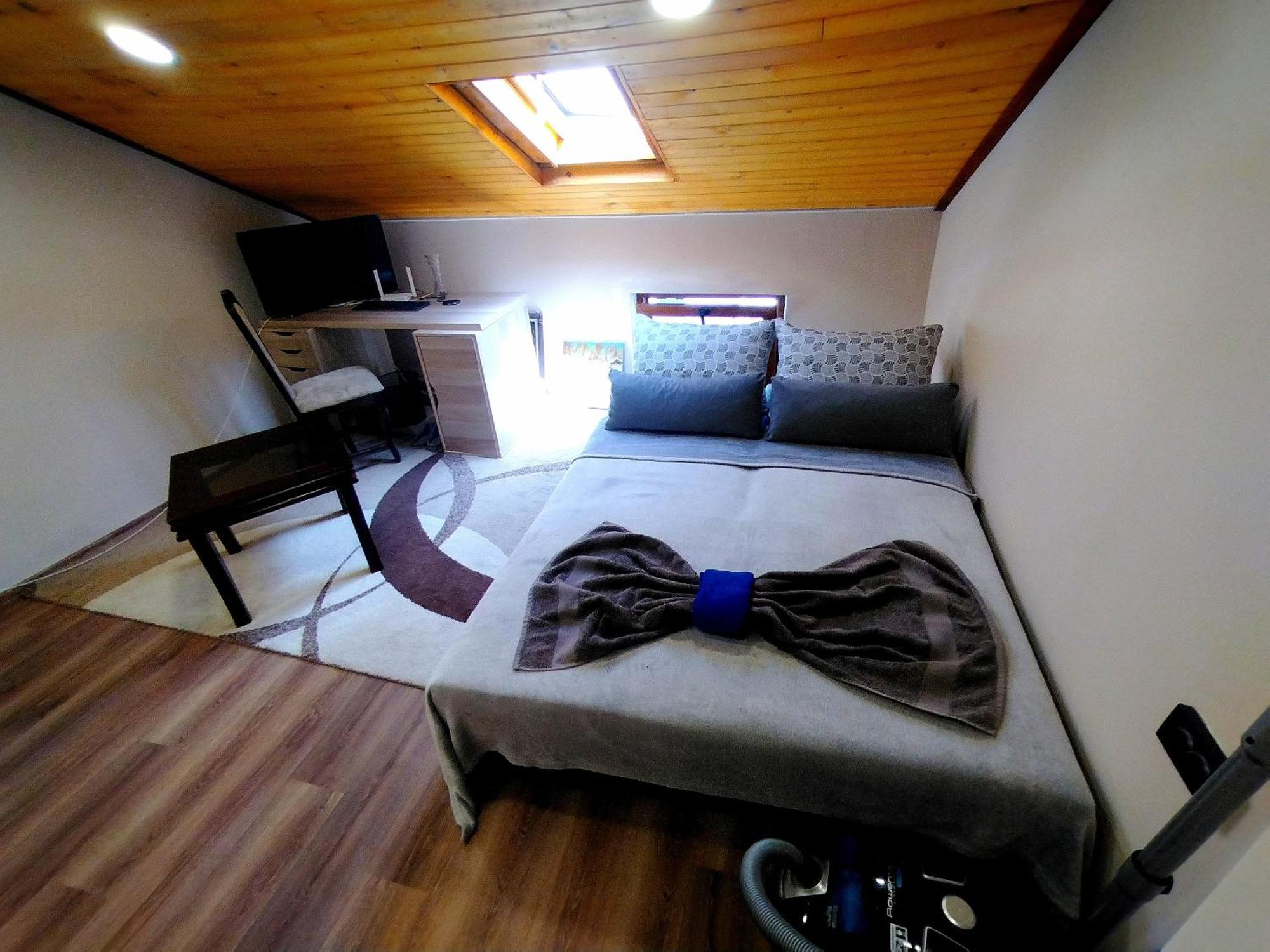 Low Budget Apartment With Breakfast #3 Warna Exterior foto